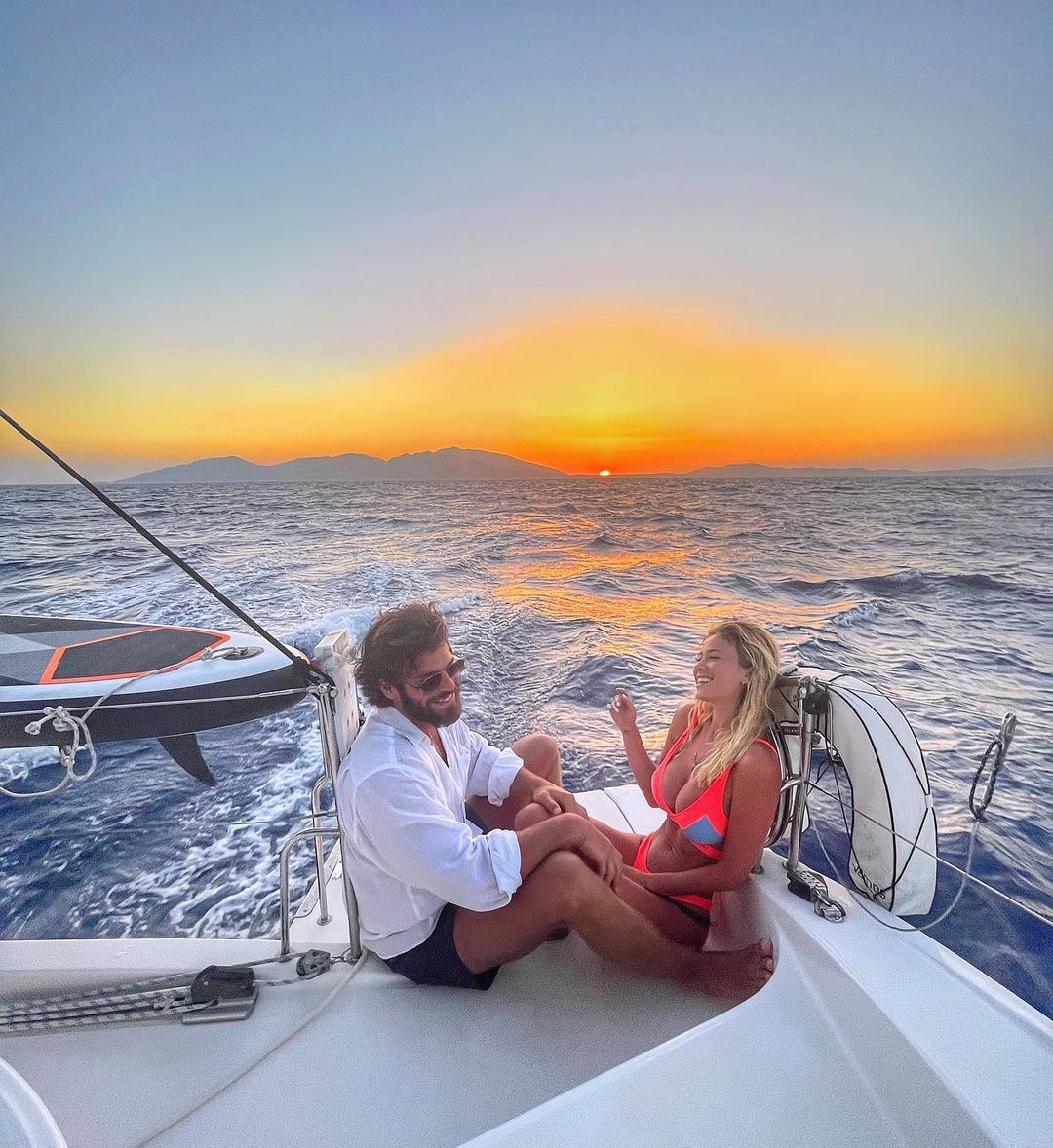 Turkish Actor Can Yaman & His Girlfriend Diletta Leotta's Intimate Pictures Are Too Hot To Handle