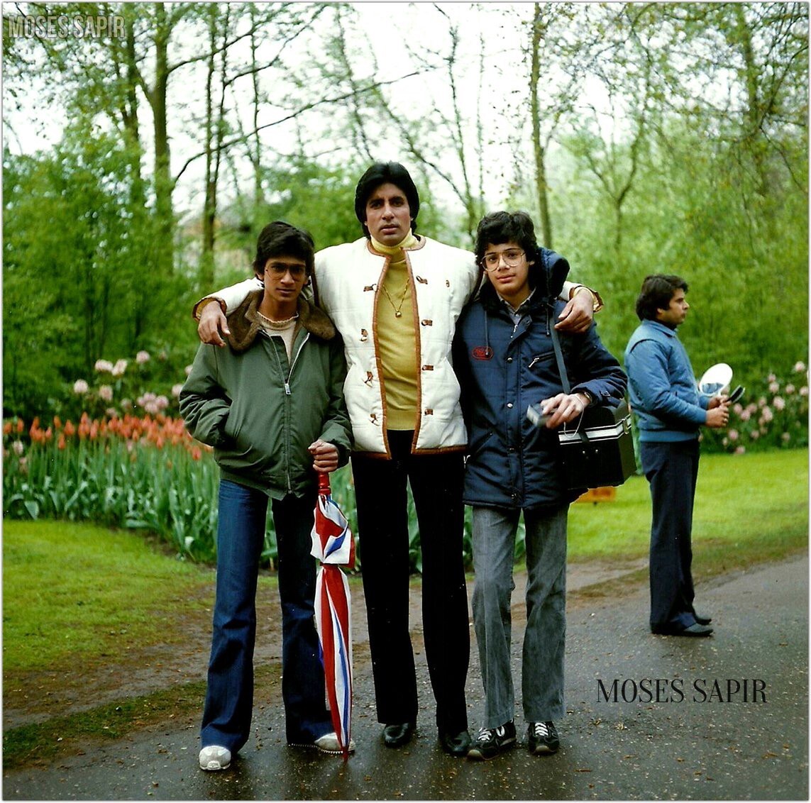 Amitabh Bachchan-Rekha's Unseen Photos From Silsila Sets