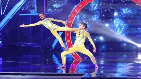 Meet Super Dancer Chapter 4 Finalists With Their Choreographers!