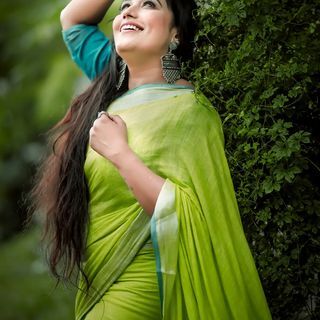 സ്റ്റൈലൻ ലുക്കിൽ അനു മോൾ, സാരി ചിത്രം വൈറലാവുന്നു, കാണൂ