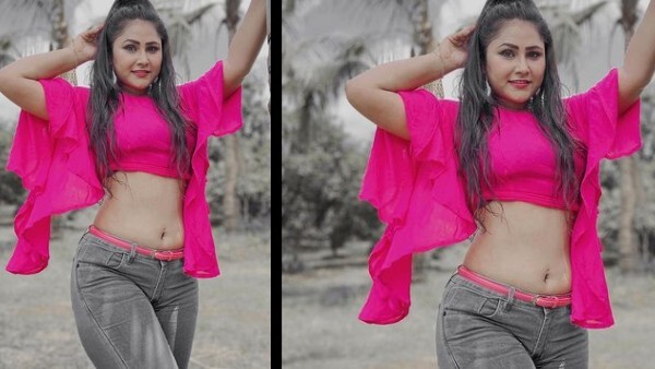 भोजपुरी एक्ट्रेस प्रियंका पंडित की दिलकश तस्वीरें