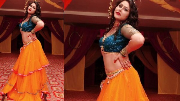 भोजपुरी एक्ट्रेस प्रियंका पंडित की दिलकश तस्वीरें