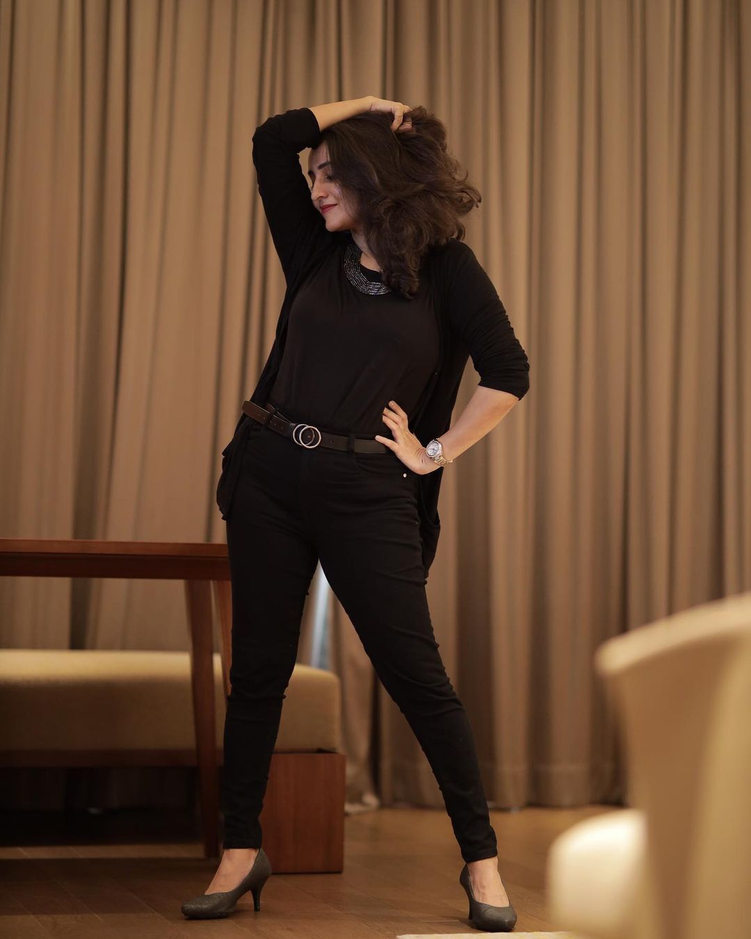 ചുവപ്പണിഞ്ഞ് ഭാമ; താരസുന്ദരിയുടെ പുത്തന്‍ ചിത്രങ്ങള്‍