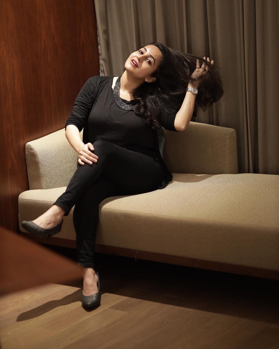 ചുവപ്പണിഞ്ഞ് ഭാമ; താരസുന്ദരിയുടെ പുത്തന്‍ ചിത്രങ്ങള്‍