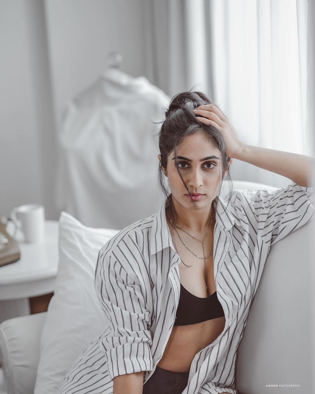 ഗ്ലാമറസായി നടി ദീപ്തി സതി, വേറിട്ട ലുക്കിലുള്ള നടിയുടെ ഫോട്ടോഷൂട്ടിതാ