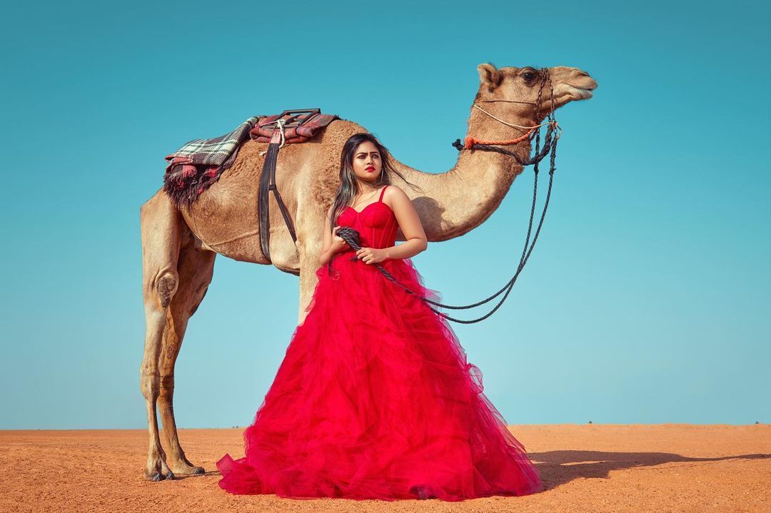 സ്റ്റൈലിഷായി ശാലിൻ സോയ, കിടിലൻ ലുക്കിലുള്ള നടിയുടെ ഫോട്ടോസ്