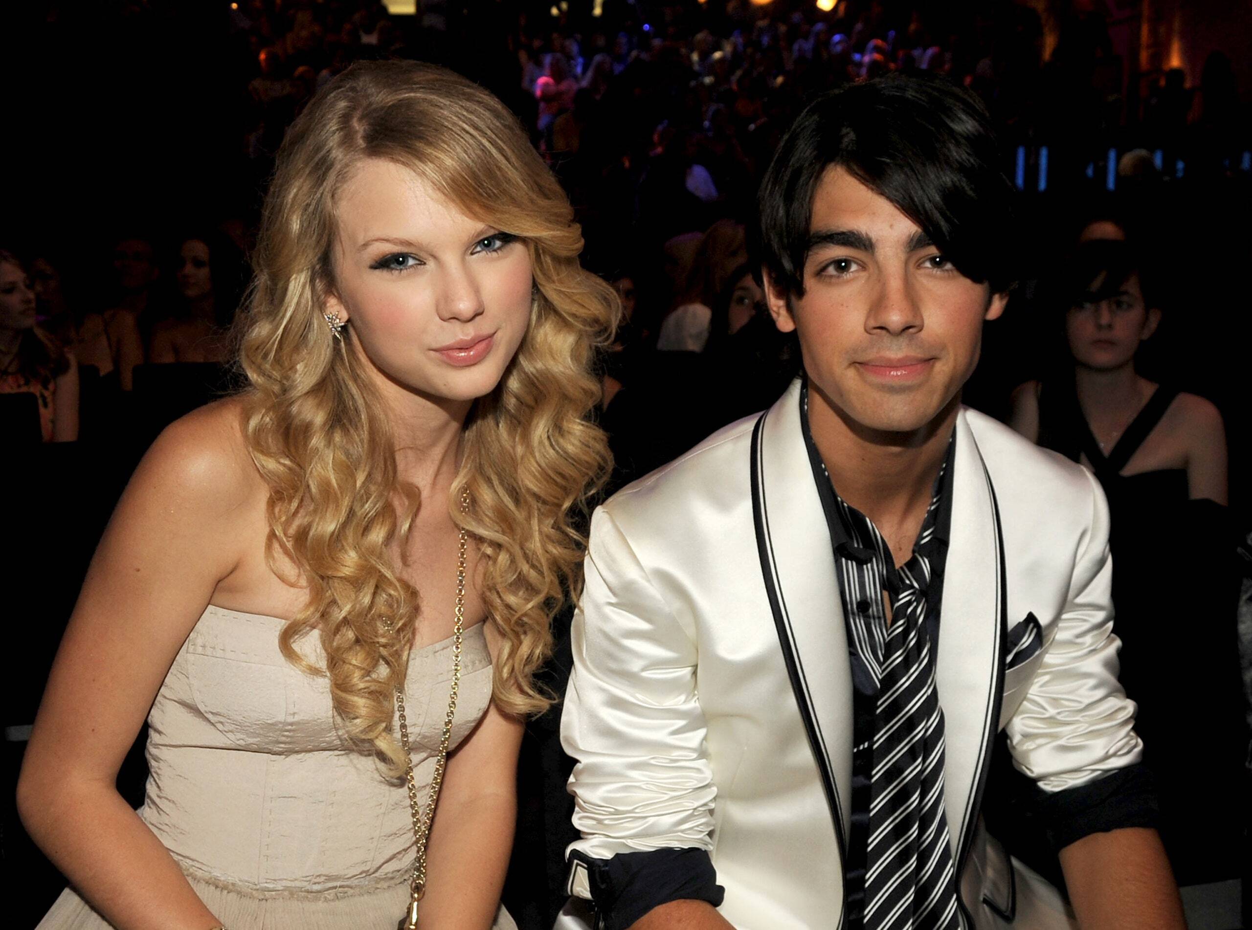 Taylor Swift Throwback Pics With Exes: Find Out Which Songs Were Written About Them