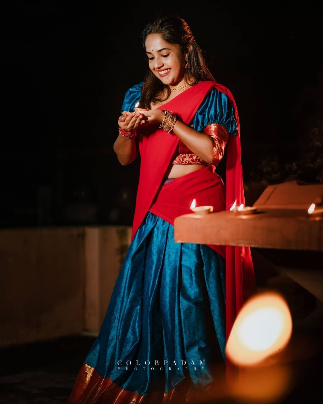 ടെഡ്ഡി ബെയറിനെ ചേര്‍ത്തുപിടിച്ച് അമൃത; ക്യൂട്ട് ചിത്രങ്ങള്‍ കാണാം