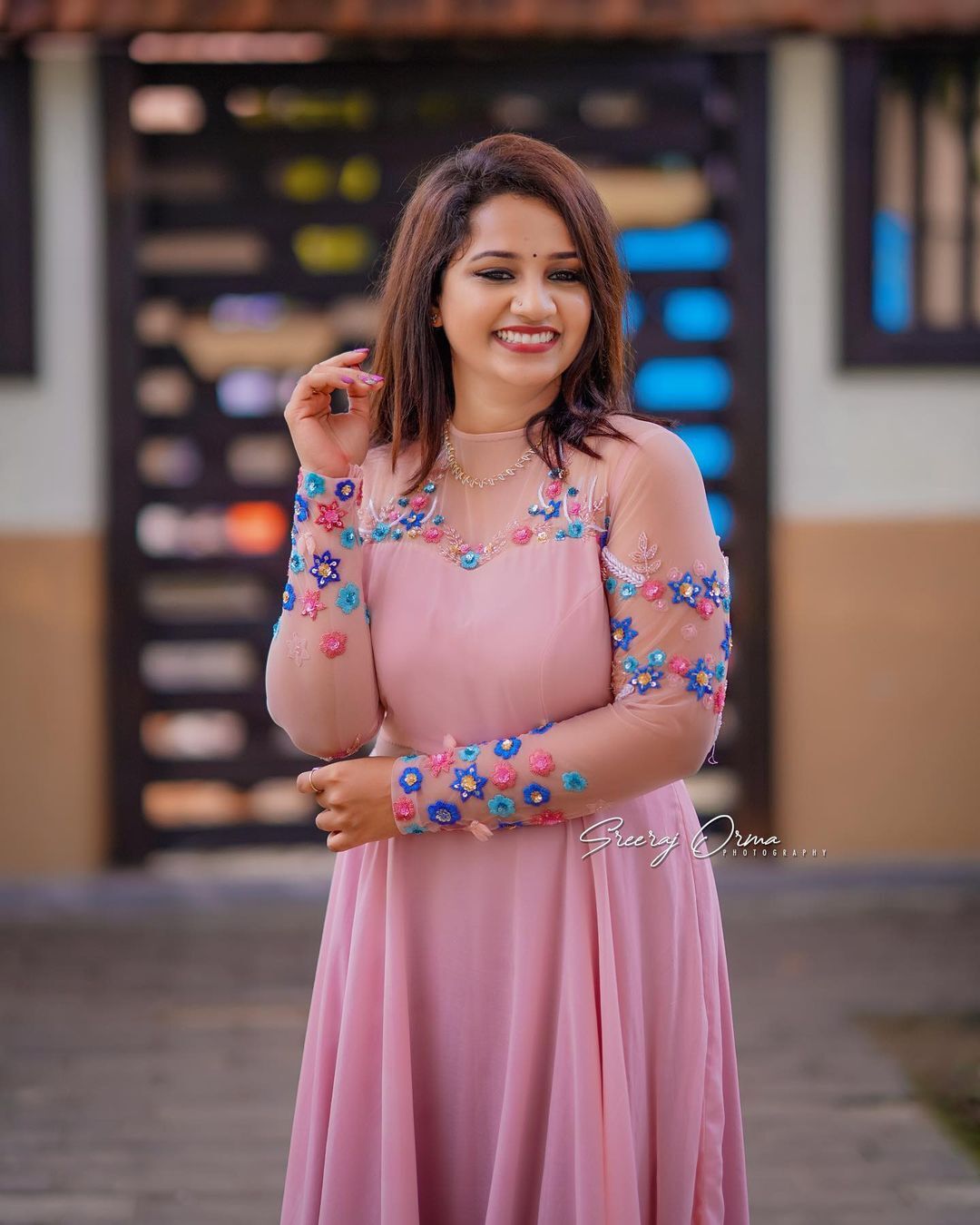 സിമ്പിൾ ലുക്കിൽ സ്റ്റൈലായ  മൗനരാഗം താരം, പ്രതീക്ഷയുടെ   പുതിയ ചിത്രം വൈറലാവുന്നു