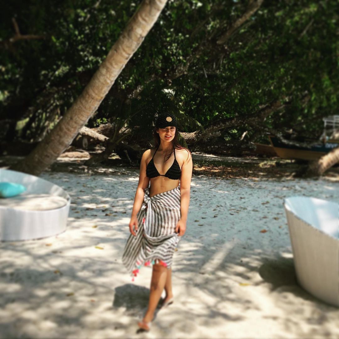 Ileana D’Cruz Has A Perfect Bikini Body As Her Pictures Are Too Hot To Handle