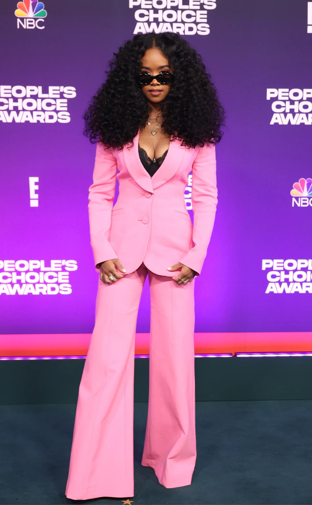 People's Choice Awards 2021: Best Red Carpet  Looks