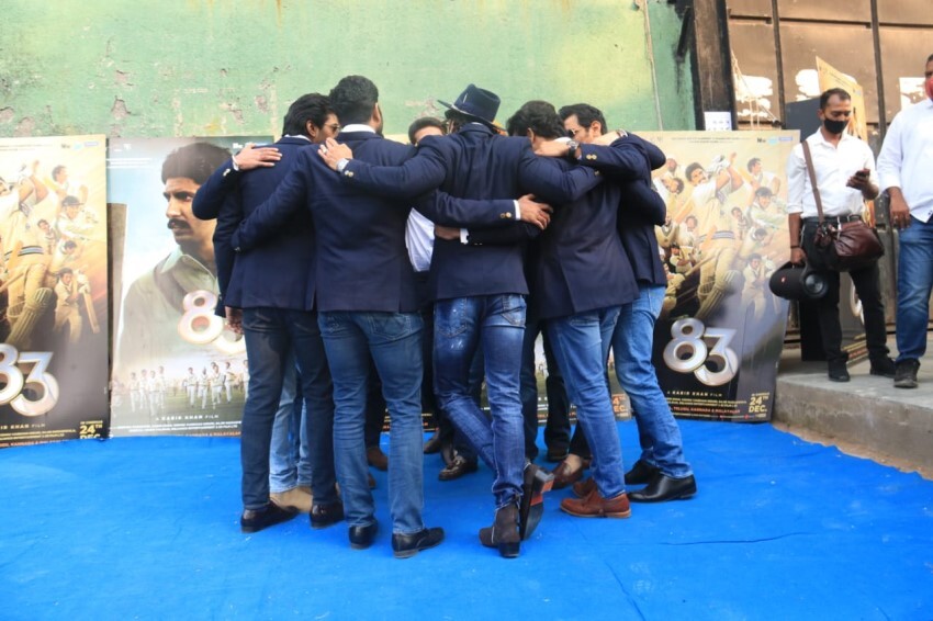 Ranveer Singh & the Cast of Movie '83' and the 1983 World Cup players snapped at Filmcity