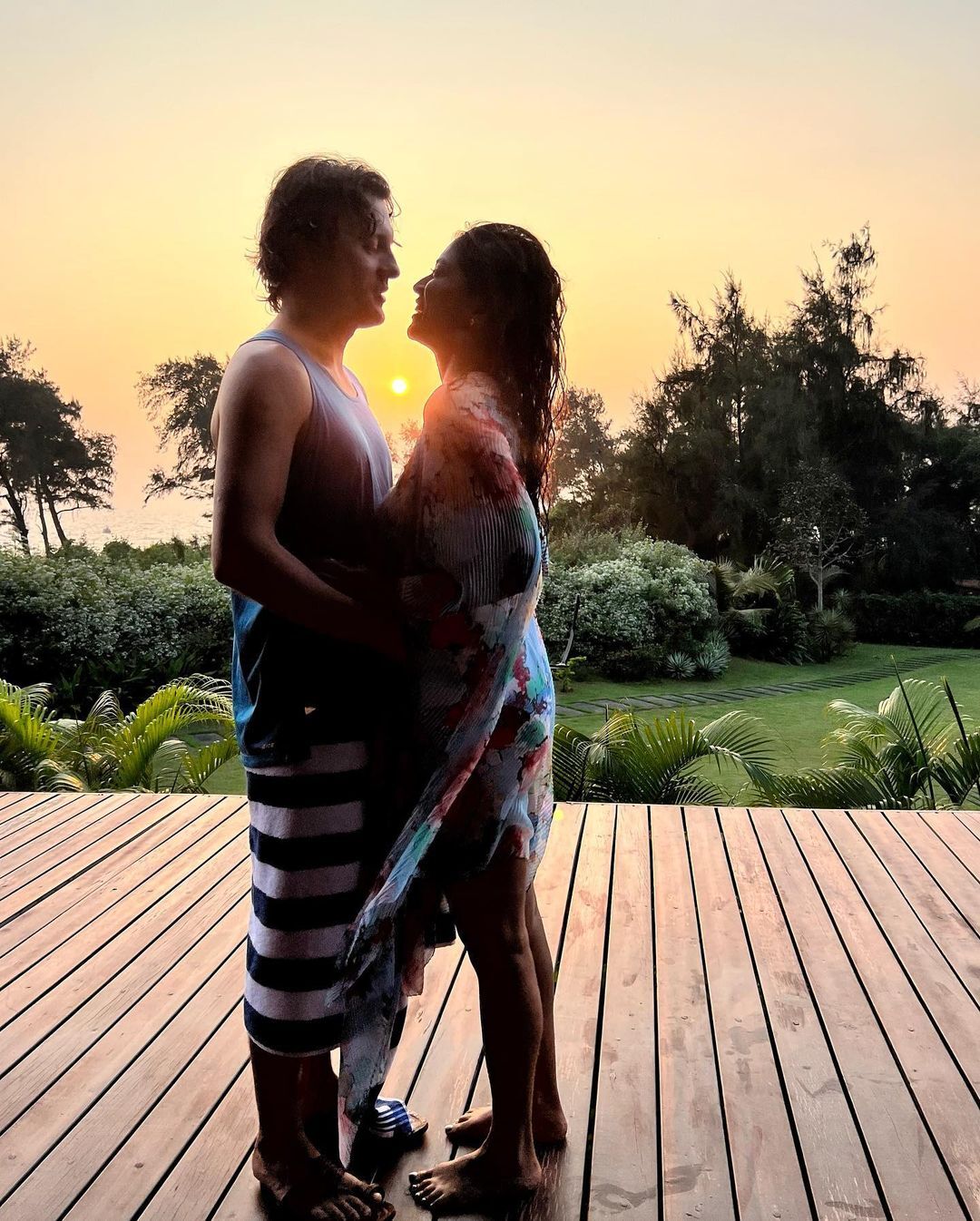 Shriya Saran And Her Husband Andrei Koscheev’s Romantic Pictures Are All About ‘Kiss Of Love’