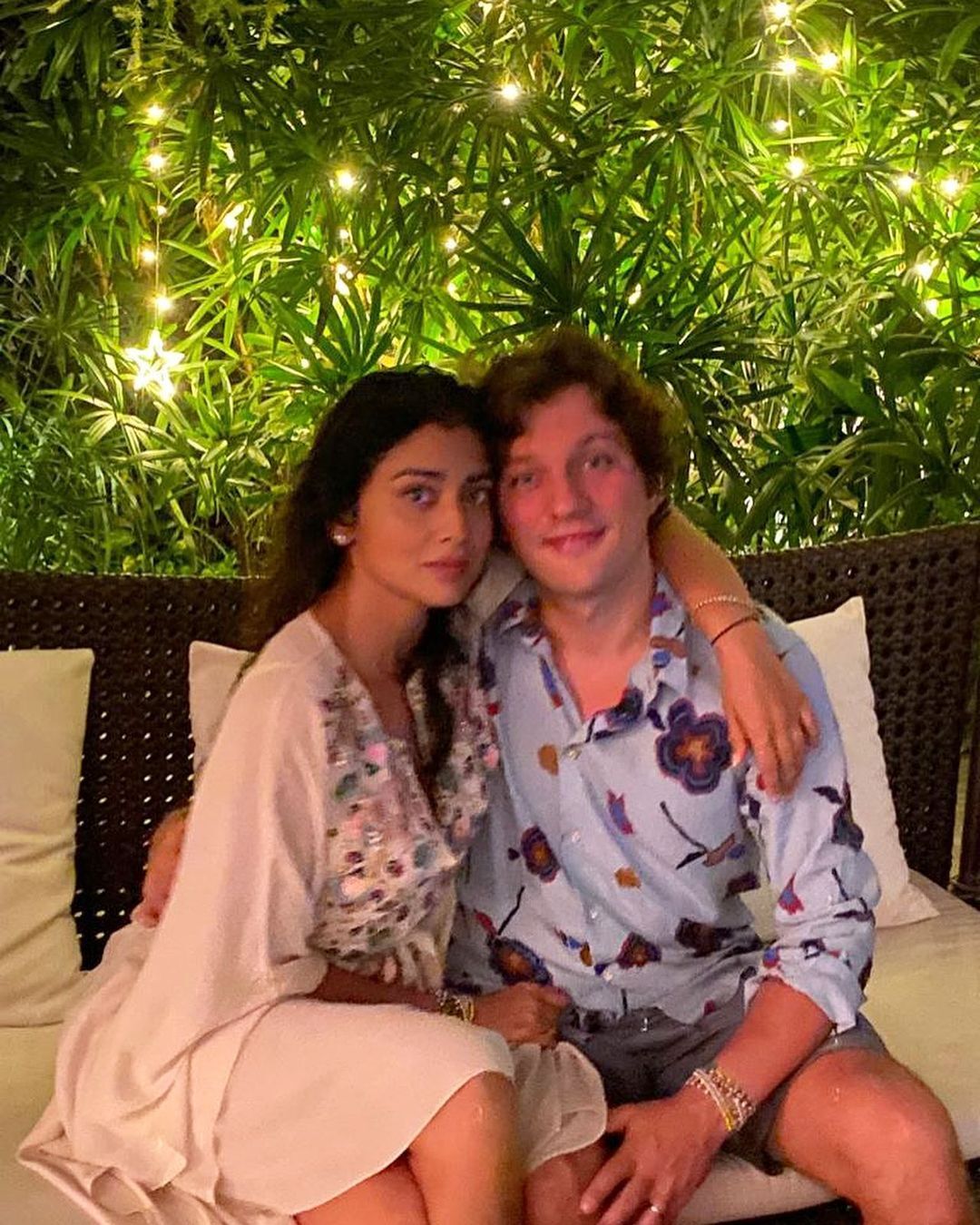 Shriya Saran And Her Husband Andrei Koscheev’s Romantic Pictures Are All About ‘Kiss Of Love’