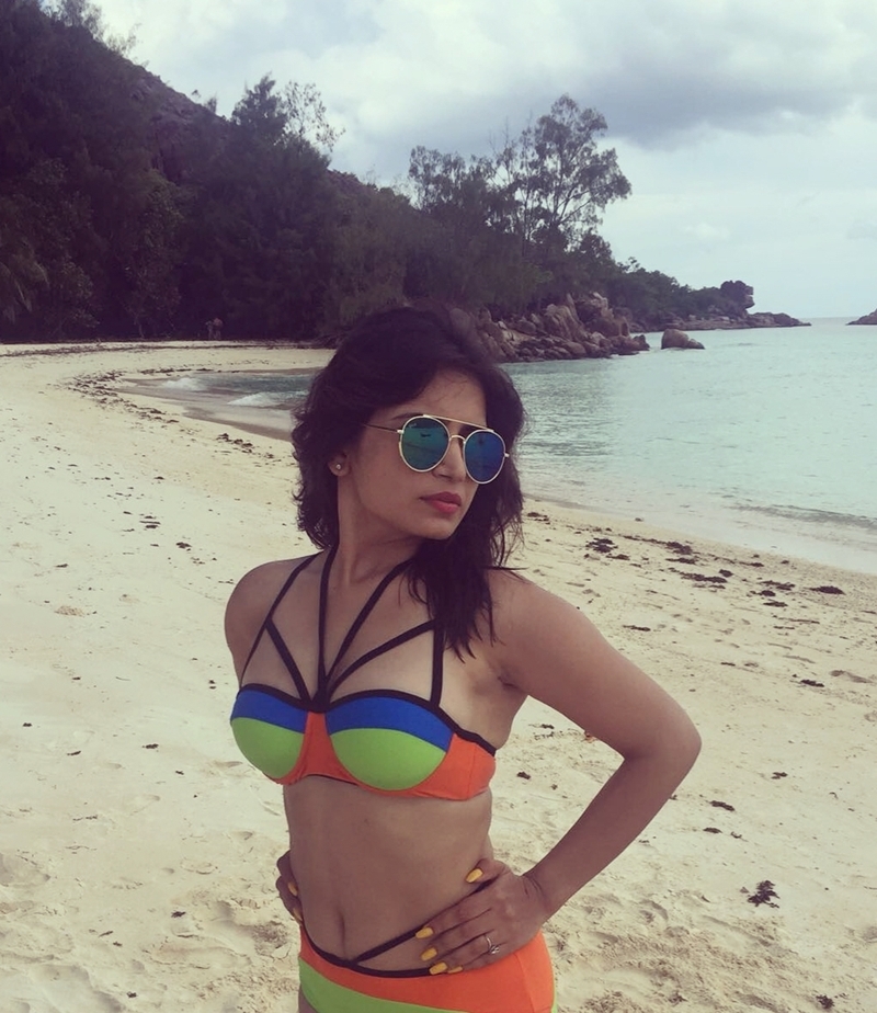 Taarak Mehta Ka Ooltah Chashmah’s Rita Reporter AKA Priya Ahuja Is The New Bikini Clad Of Telly Town