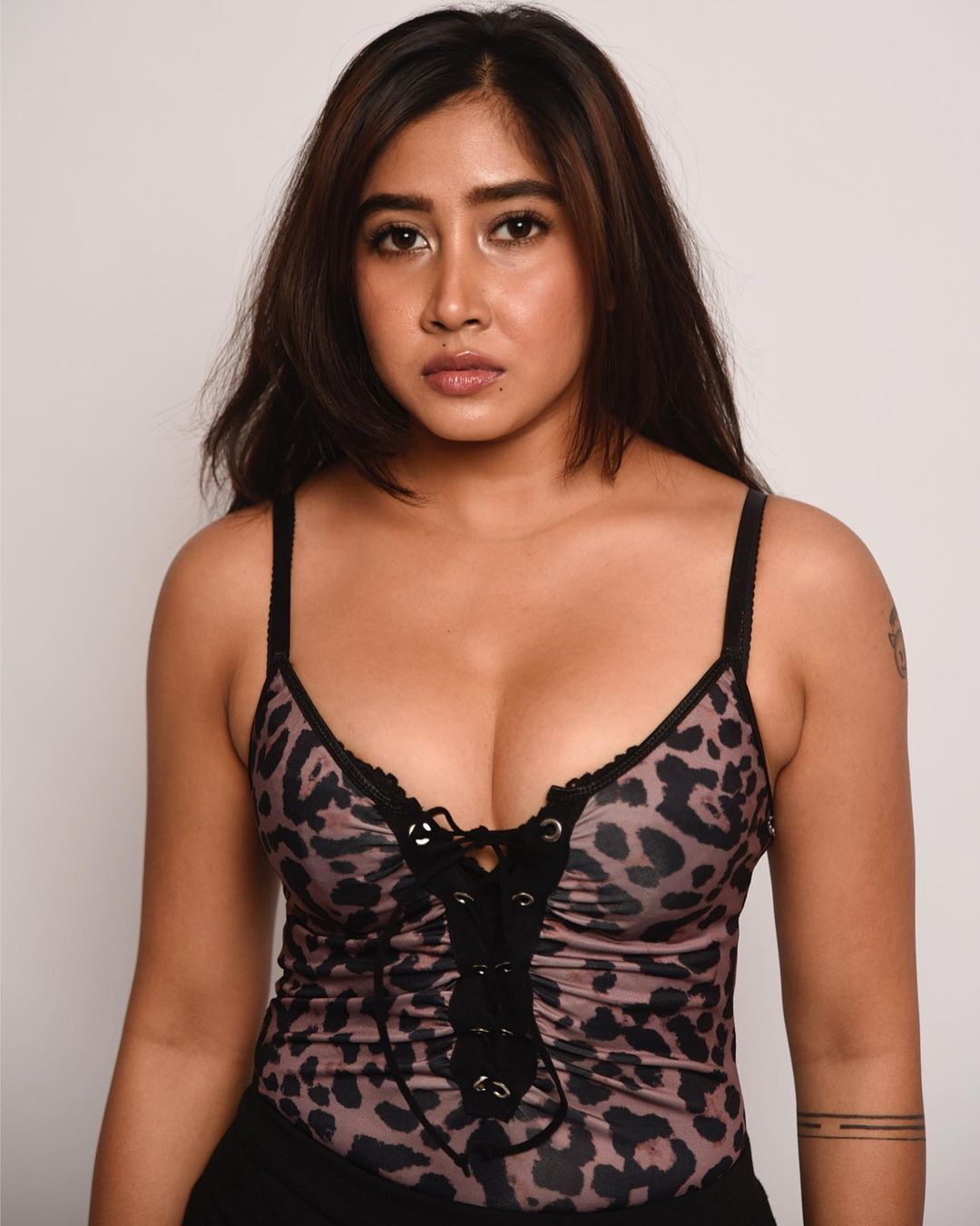 Hottest Instagram Model Sofia Latest  Sizzling Pics Goes Viral