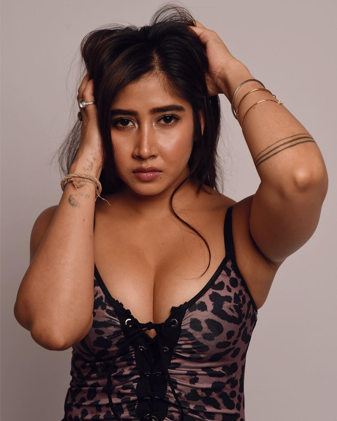 Hottest Instagram Model Sofia Latest  Sizzling Pics Goes Viral