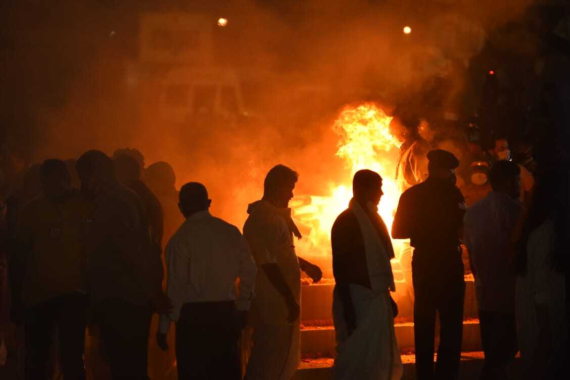 Iconic Singer Lata Mangeshkar's last rites