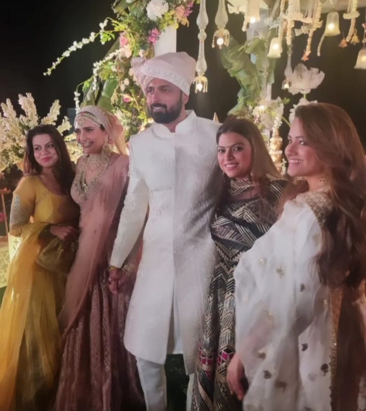 Karishma Tanna & Varun Bangera Wedding & Reception: Ekta Kapoor, Anita Hassanandani & Others Attend (UNSEEN PICS)