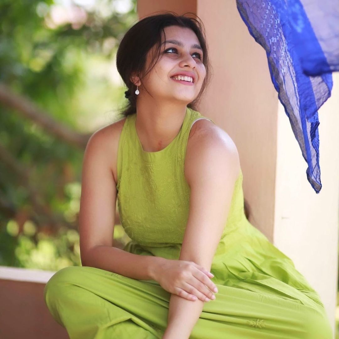 പച്ചയിൽ സ്റ്റൈലായി നിരഞ്ജന അനൂപ്, ചിത്രം കാണാം
