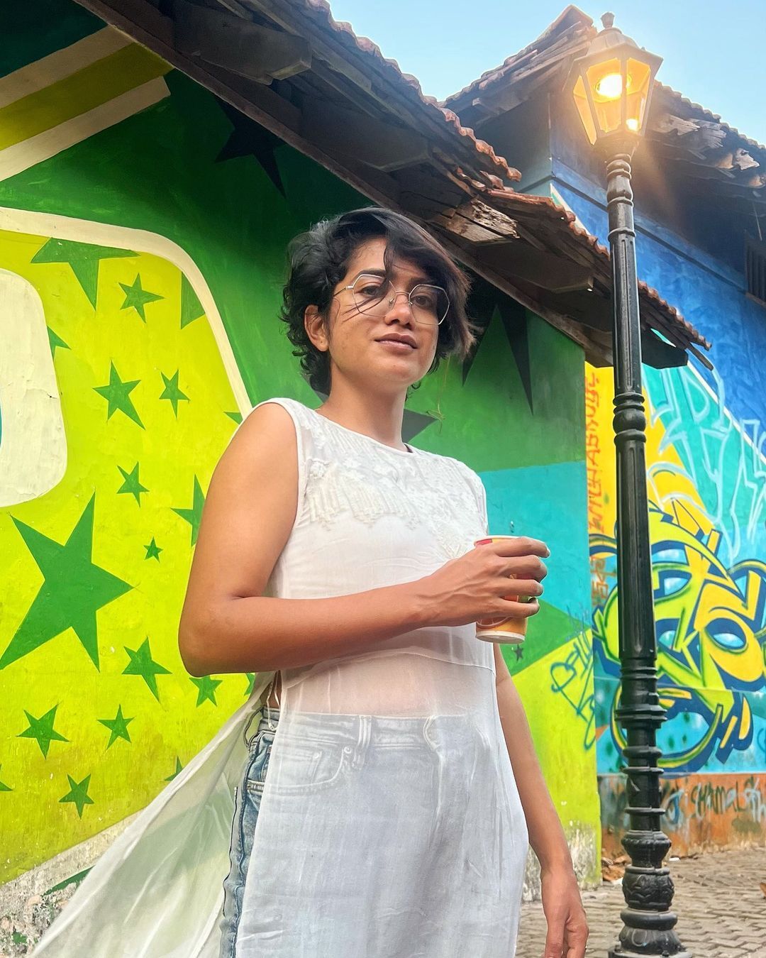 നെഗറ്റീവ് കമന്റുകൾ വിഷയമല്ല, ശ്രദ്ധനേടി അനാർലി മരക്കാരുടെ പുതിയ ചിത്രങ്ങൾ കാണാം