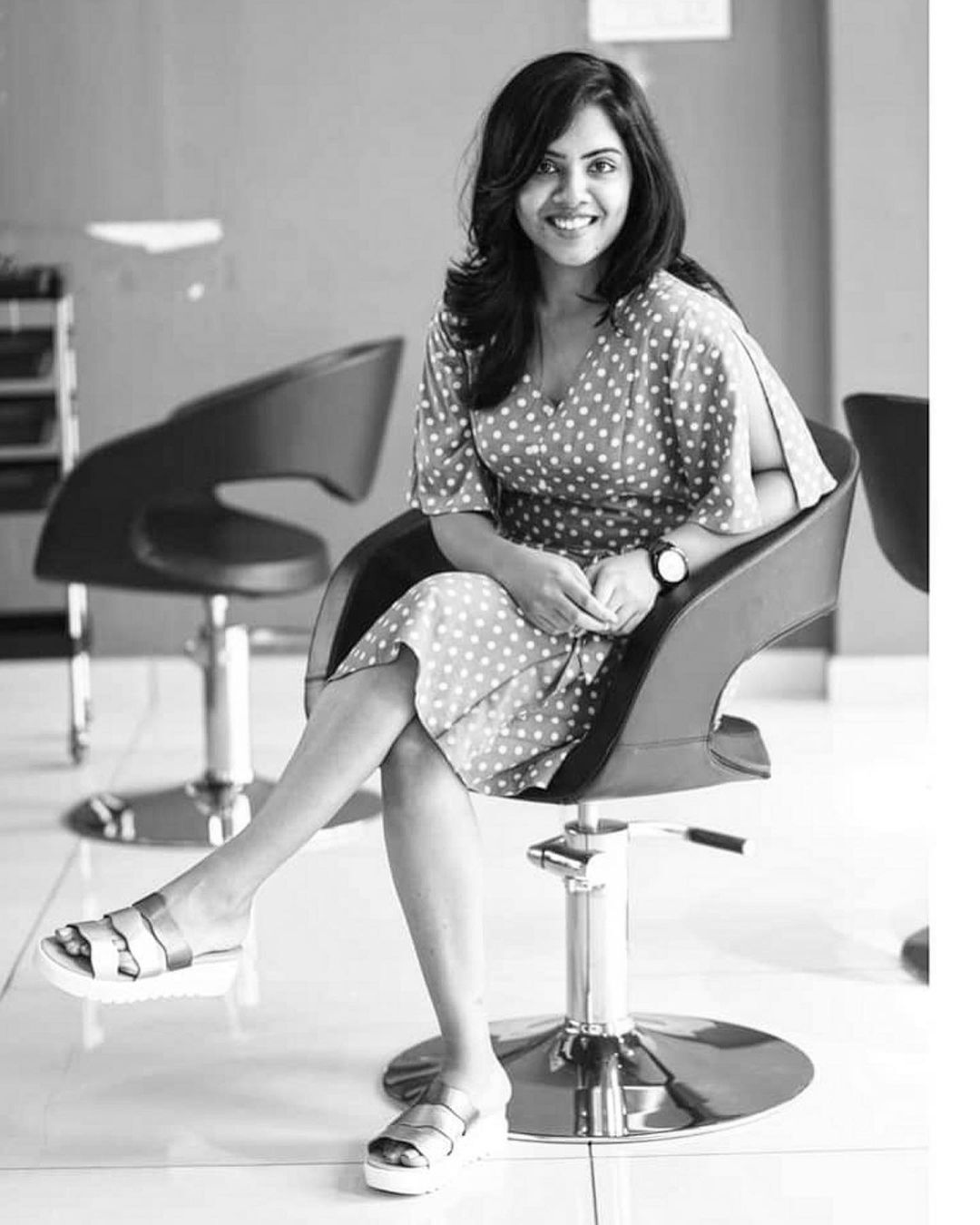 സ്റ്റൈലിഷായി വിദ്യ വിജയകുമാർ, ജീൻസും ടോപിലുമുള്ള ഫോട്ടോസ്