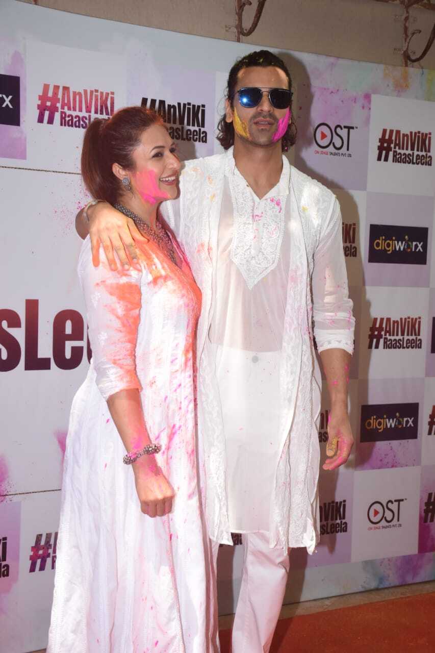 Ankita Lokhande-Vicky Jain Holi Bash: TejRan, Arjun Bijlani-Neha, Jasmin-Aly, Divyanka-Vivek & Others Have Fun