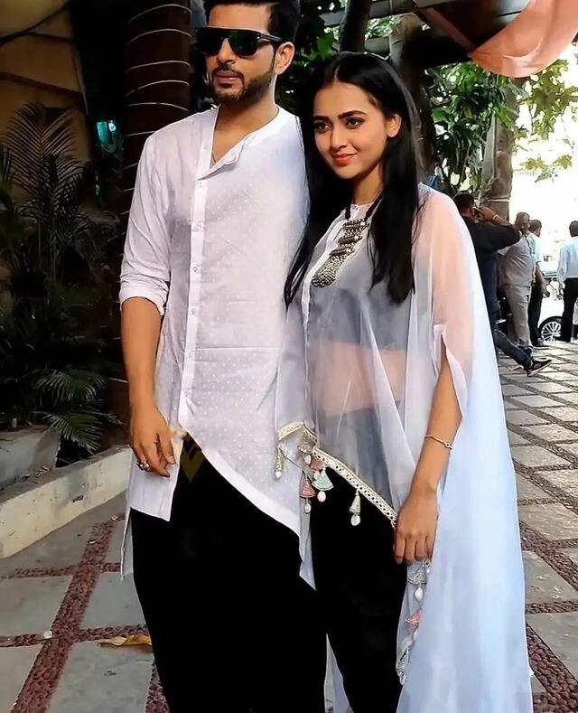 Ankita Lokhande-Vicky Jain Holi Bash: TejRan, Arjun Bijlani-Neha, Jasmin-Aly, Divyanka-Vivek & Others Have Fun