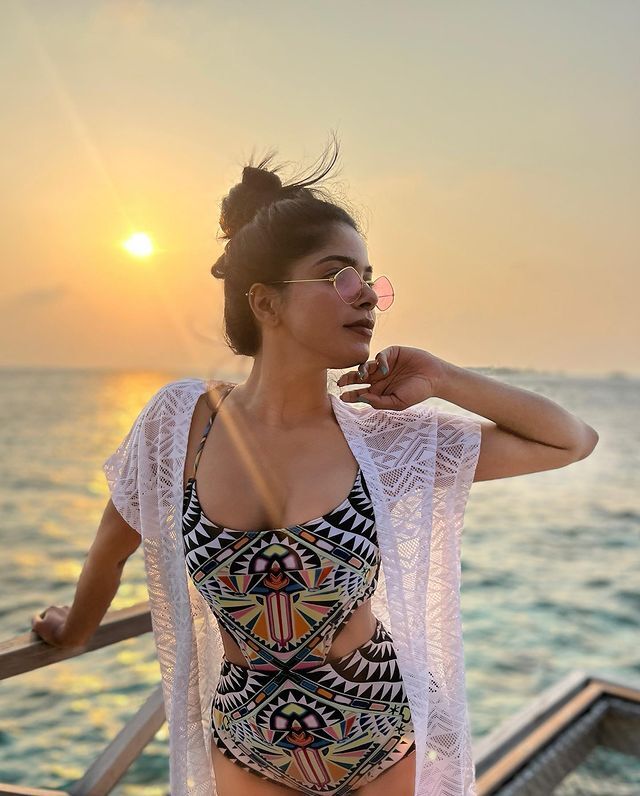 Divyabharathi Cocogiri Maldives Beach Vacation
