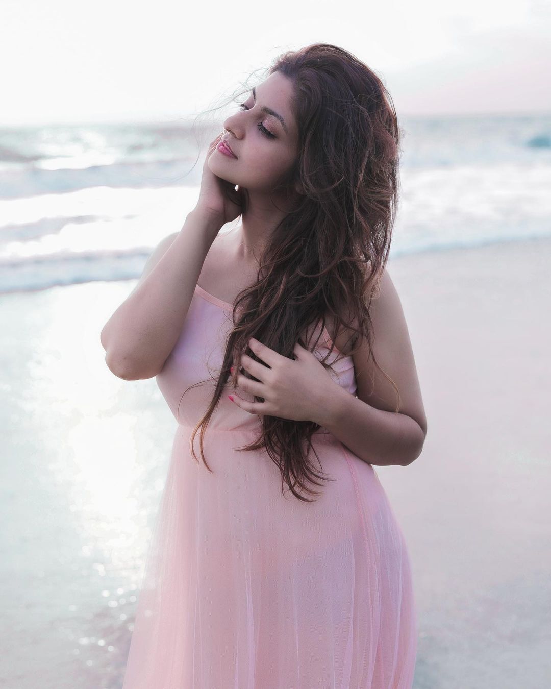 ജോസഫിലെ സുന്ദരി, ആത്മിയ രാജൻ്റെ മനോഹരമായ ചിത്രങ്ങൾ