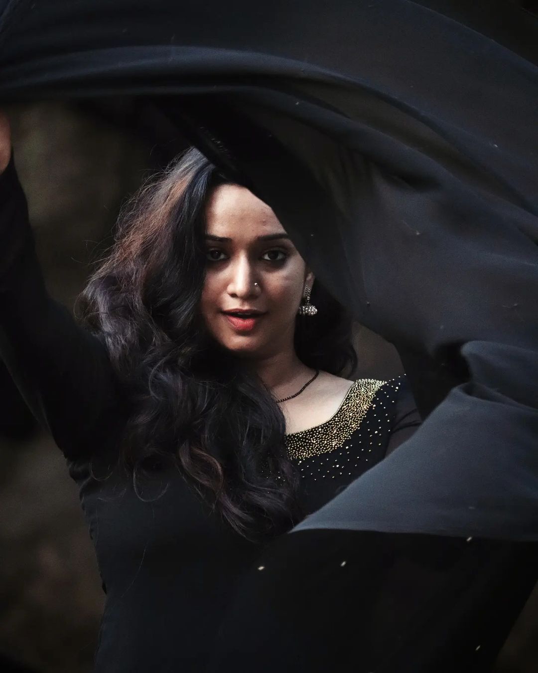 കളഭകുറിയണിഞ്ഞ് നാടൻ പെണ്ണായി  ഗൗരി കൃഷ്ണ, നടിയുടെ പുത്തൻ ചിത്രങ്ങൾ കാണാം