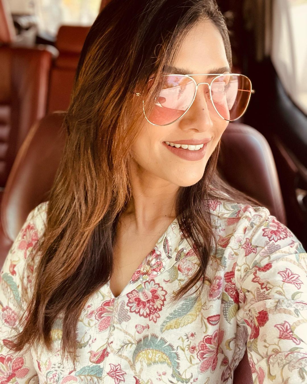 ഹോട്ട് ലുക്കില്‍ മംമ്ത മോഹന്‍ദാസ്; പുത്തന്‍ ചിത്രങ്ങളിതാ