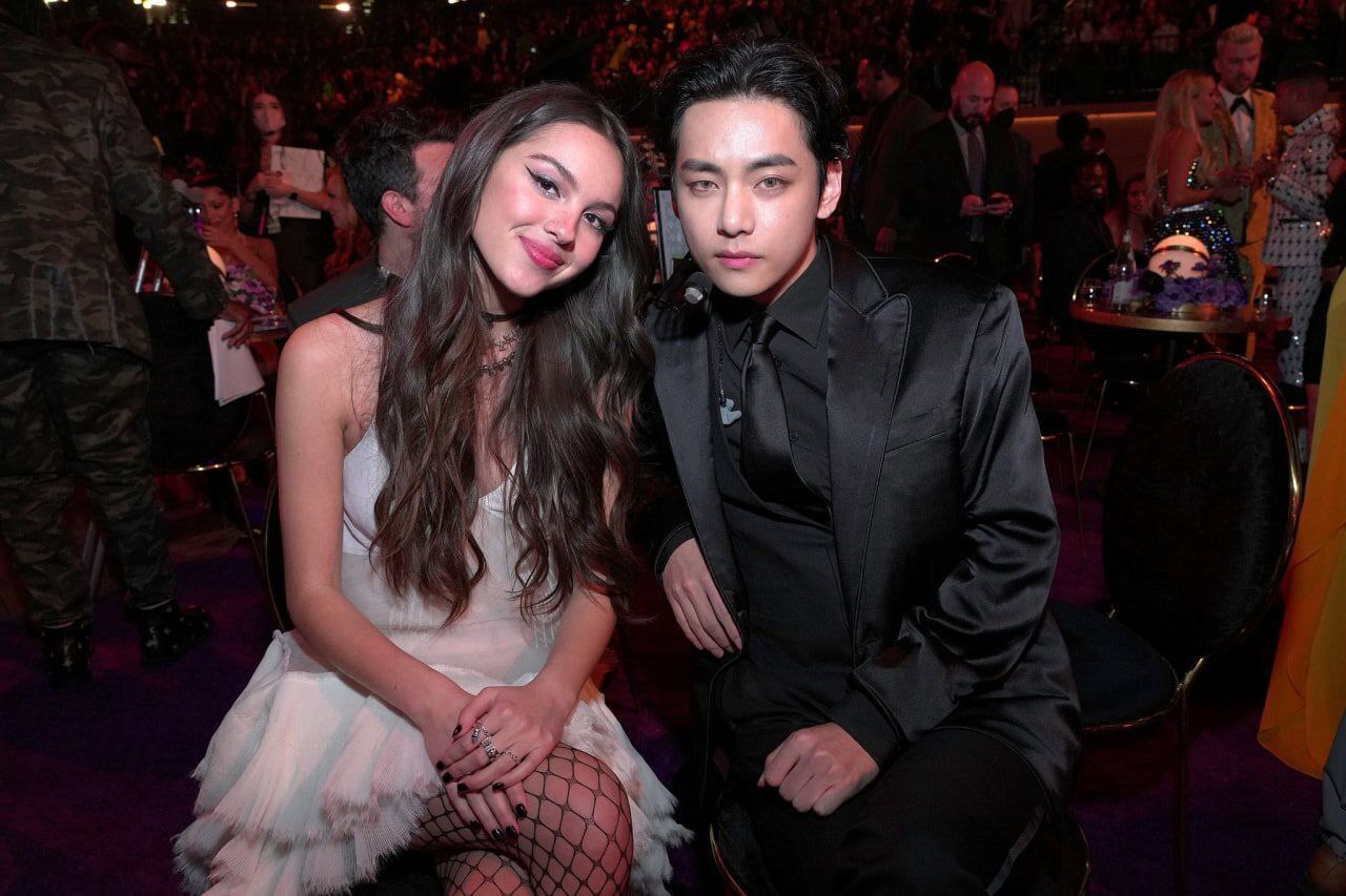 BTS Tae-Hyung Aka V's Inside Pictures With Lady Gaga & Olivia Rodrigo From Grammys 2022
