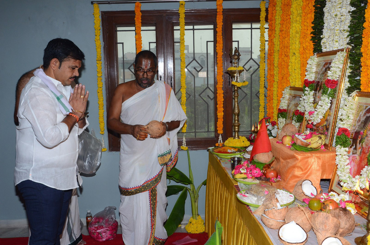 Full Bottle Movie Opening