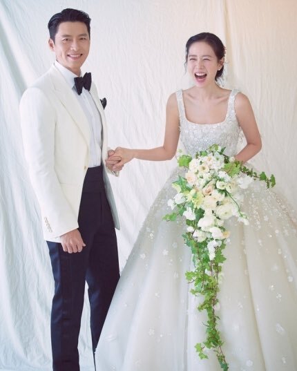 Hyun Bin And Son Ye Jin Share New Photos From Wedding Ceremony