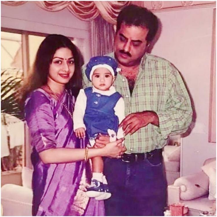 Janhvi Kapoor's Childhood Pictures With Sridevi That Are Totally Unmissable