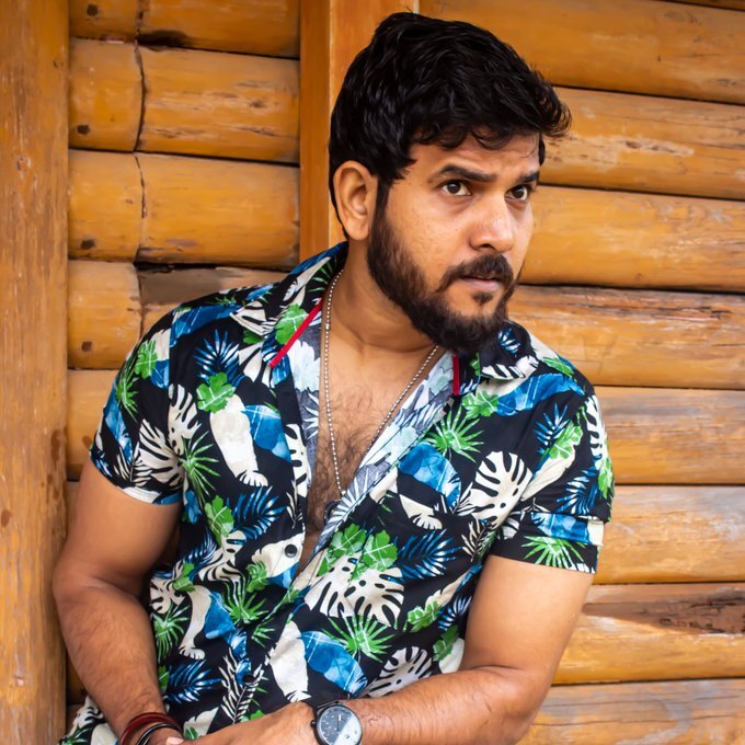 Pugazh MAhendran