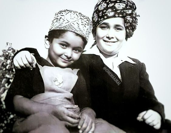 Remembering Rishi Kapoor: His Pictures Which Will Make You Nostalgic