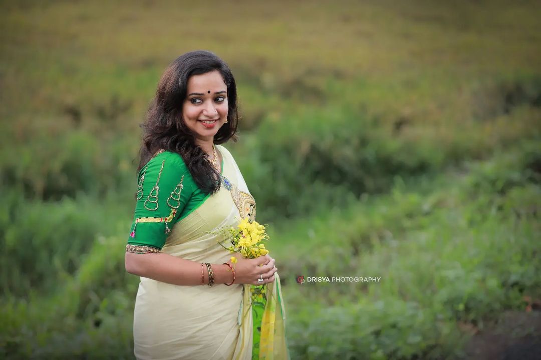 നോ മേക്കപ്പ് ലുക്കിൽ ഗൗരി കൃഷ്ണൻ, പുത്തൻ ചിത്രങ്ങൾ കാണാം
