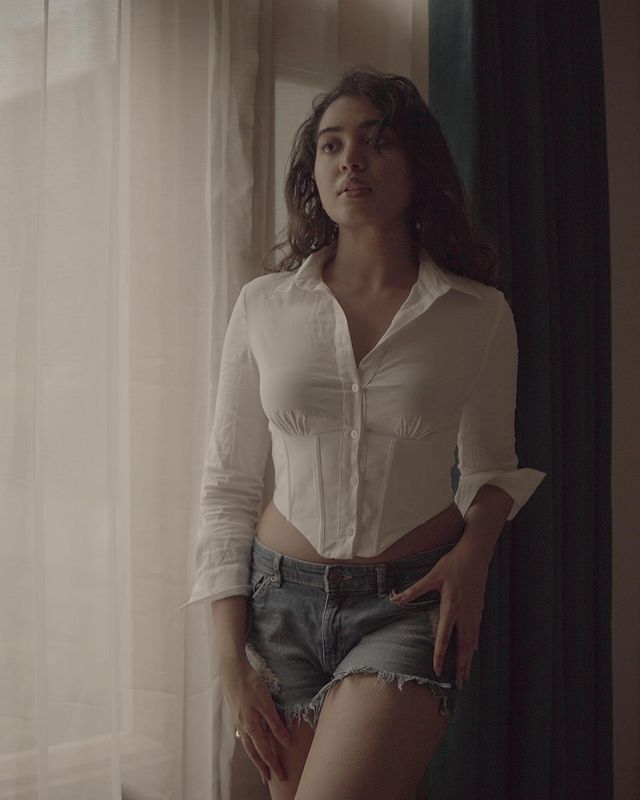 Shivathmika Rajashekar : బర్త్ డే హాట్ ట్రీట్.. పొట్టి బట్టల్లో ఘాటెక్కిస్తున్న శివాత్మిక 