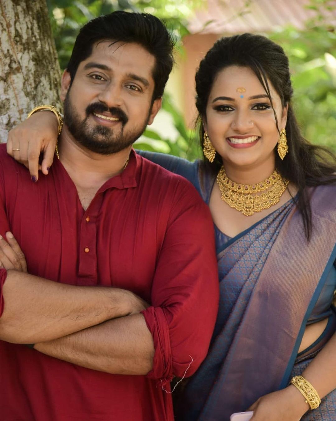 പട്ട് സാരിയില്‍ സുന്ദരിയായി പ്രതീക്ഷ, പുതിയ ചിത്രങ്ങള്‍ നോക്കൂ