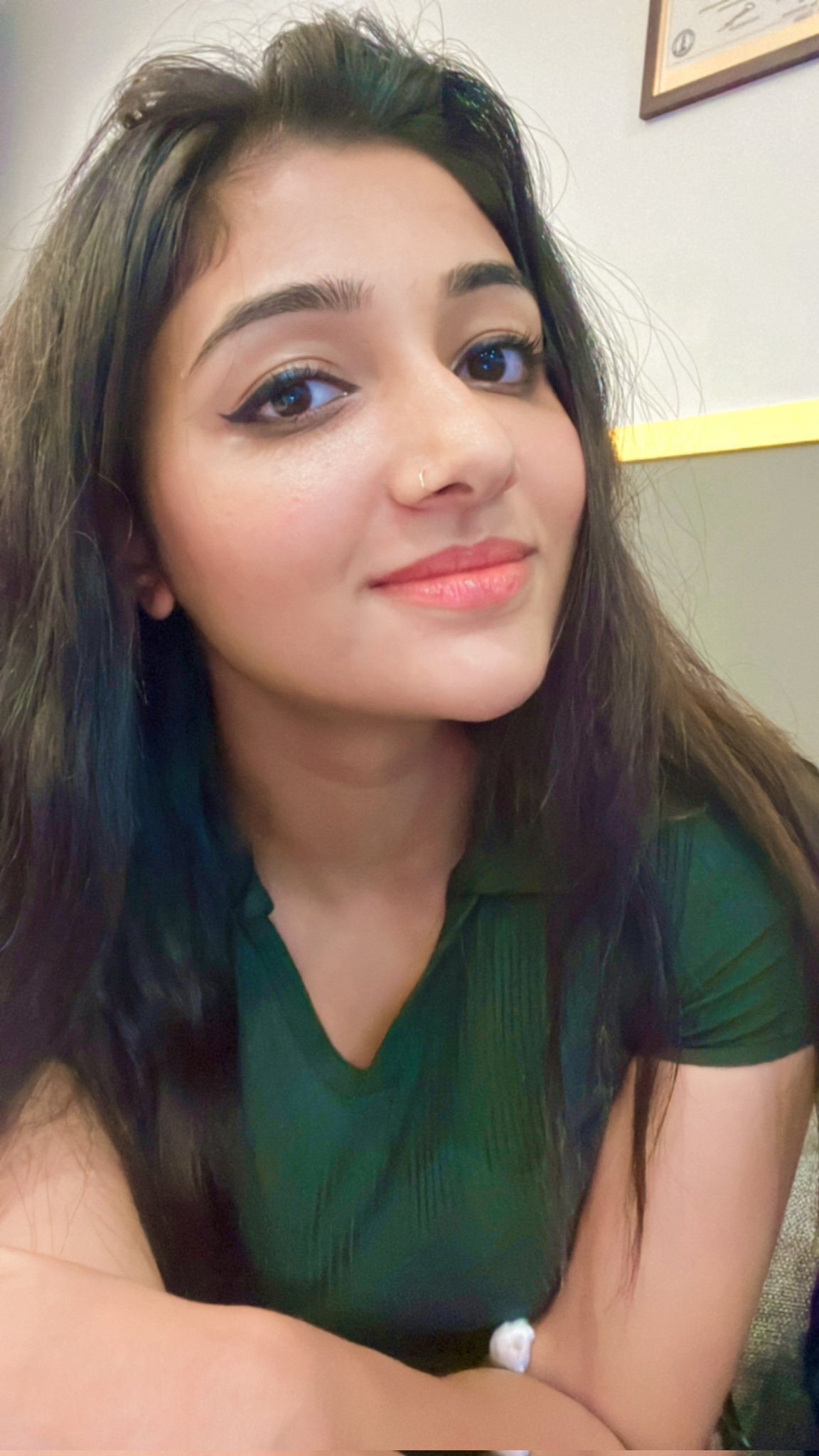 Mirna Menon : బీచ్ లో సందడి చేస్తున్న మిర్నా మీనన్.. తడి అందాలు ఆరబోస్తూ రచ్చ 