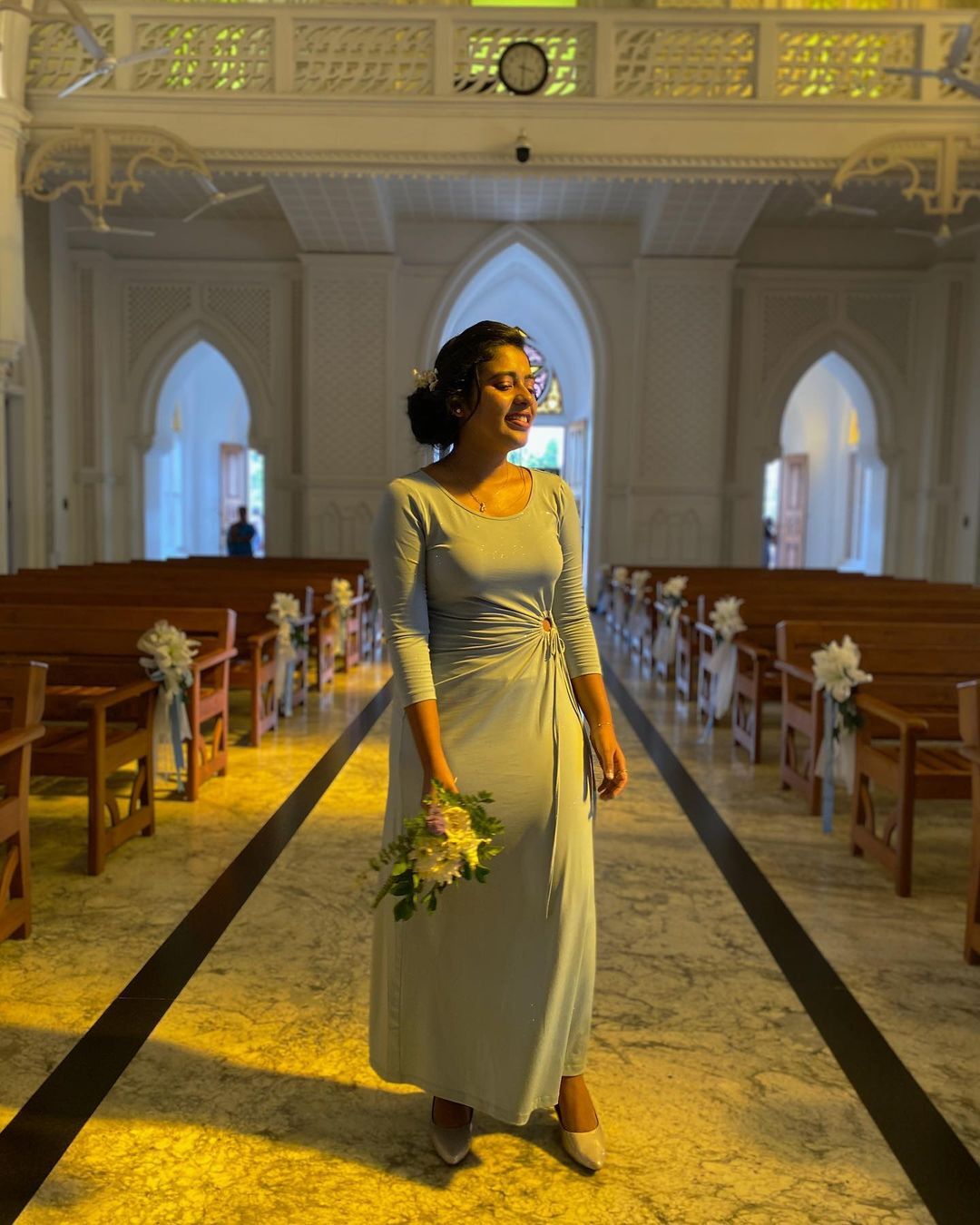 വെയിലേറ്റു വാടില്ല ഈ സൗന്ദര്യം, നടി അമല റോസ് കുര്യന്റെ പുത്തന്‍ ഫോട്ടോഷൂട്ട് ചിത്രങ്ങള്‍