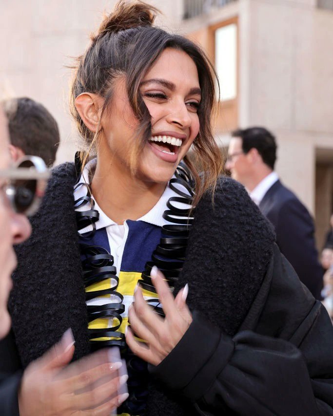 Deepika Padukone Turns Up Heat At Louis Vuitton 2023 Cruise Show