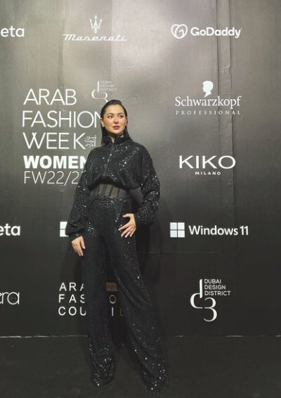 Mere Humsafar Actress Hania Aamir's Alluring Pictures That Will Be Etched In Your Hearts