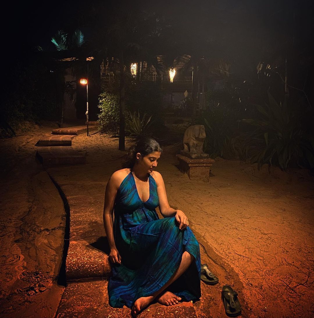 പുതിയ ഗ്ലാമറസ് ചിത്രങ്ങൾ പങ്കുവെച്ച് നടി ദിവ്യ പ്രഭ! ചിത്രങ്ങൾ കാണാം