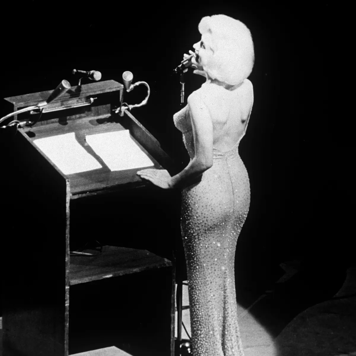 Original Pictures Of Marilyn Monroe In Iconic 