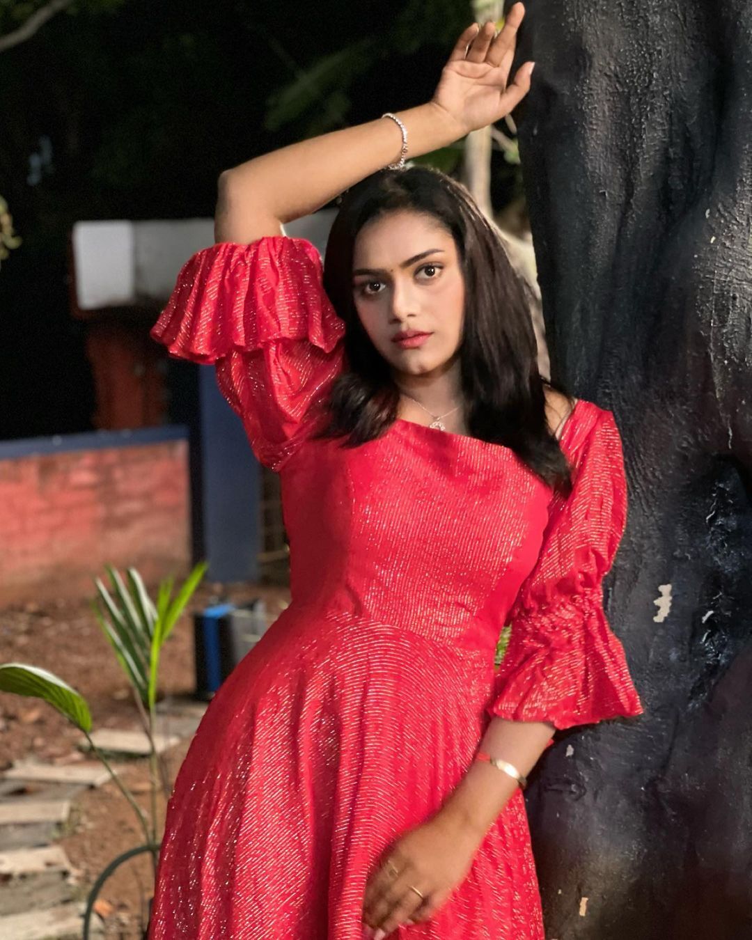 സ്റ്റൈലന്‍ ലുക്കില്‍ പളുങ്ക് സീരിയല്‍ താരം ടോണിഷ, ഫോട്ടോഷൂട്ട് വൈറല്‍ ആവുന്നു