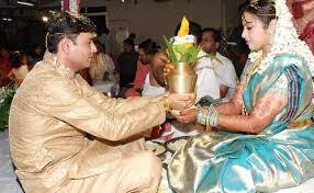 Actress Meena Husband Vidyasagar Passes Away Unseen