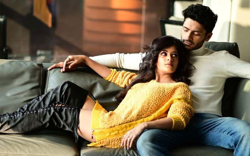 Bengali Movie Love Aaj Kal Porshu